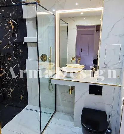 Arma Design 2 Bedrooms Varsovie