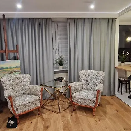 Arma Design 2 Bedrooms Varsovie