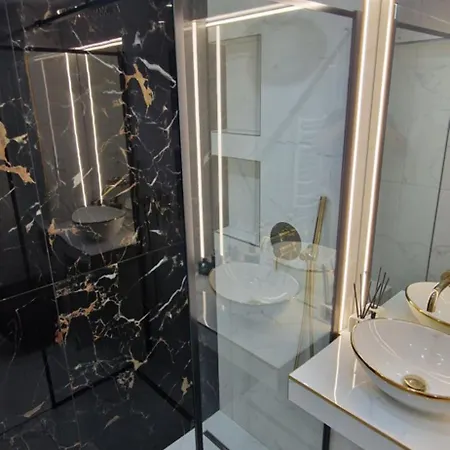 Arma Design 2 Bedrooms Βαρσοβία